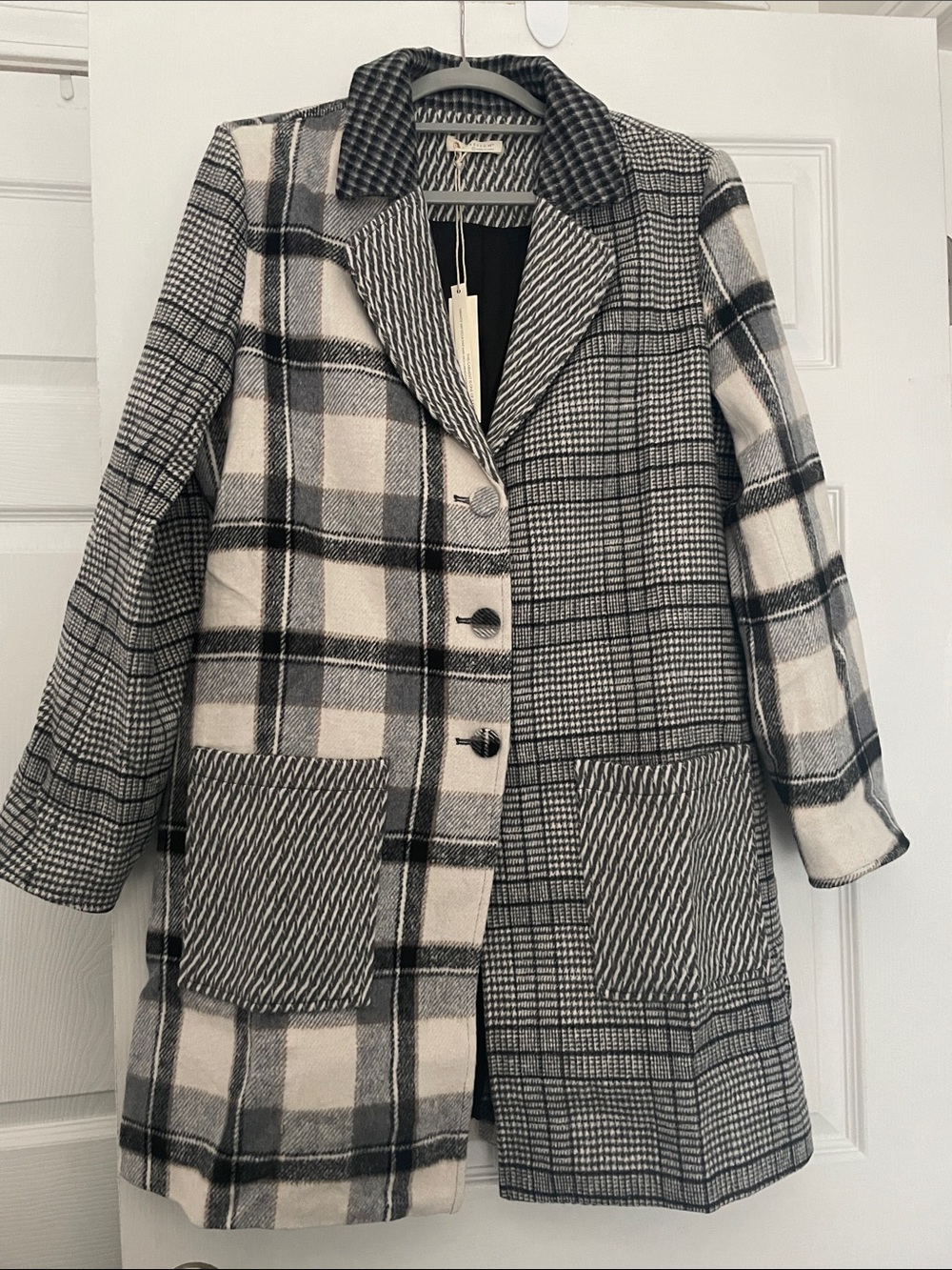 Love Stitch Womens Black & White Plaid Mixed-Pattern Coat NWT